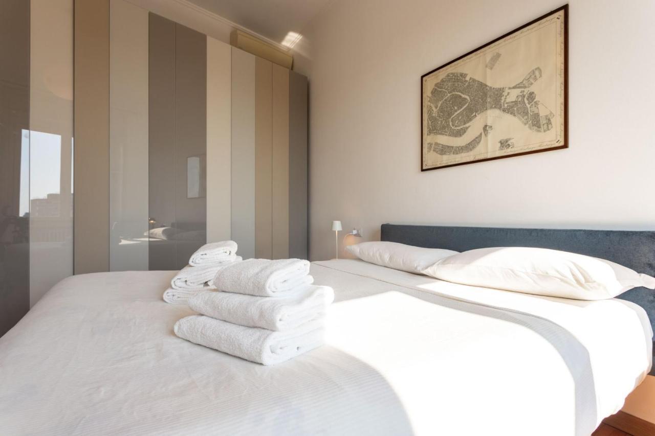 מילאנו Garibaldi Two Bedrooms By Halldis מראה חיצוני תמונה
